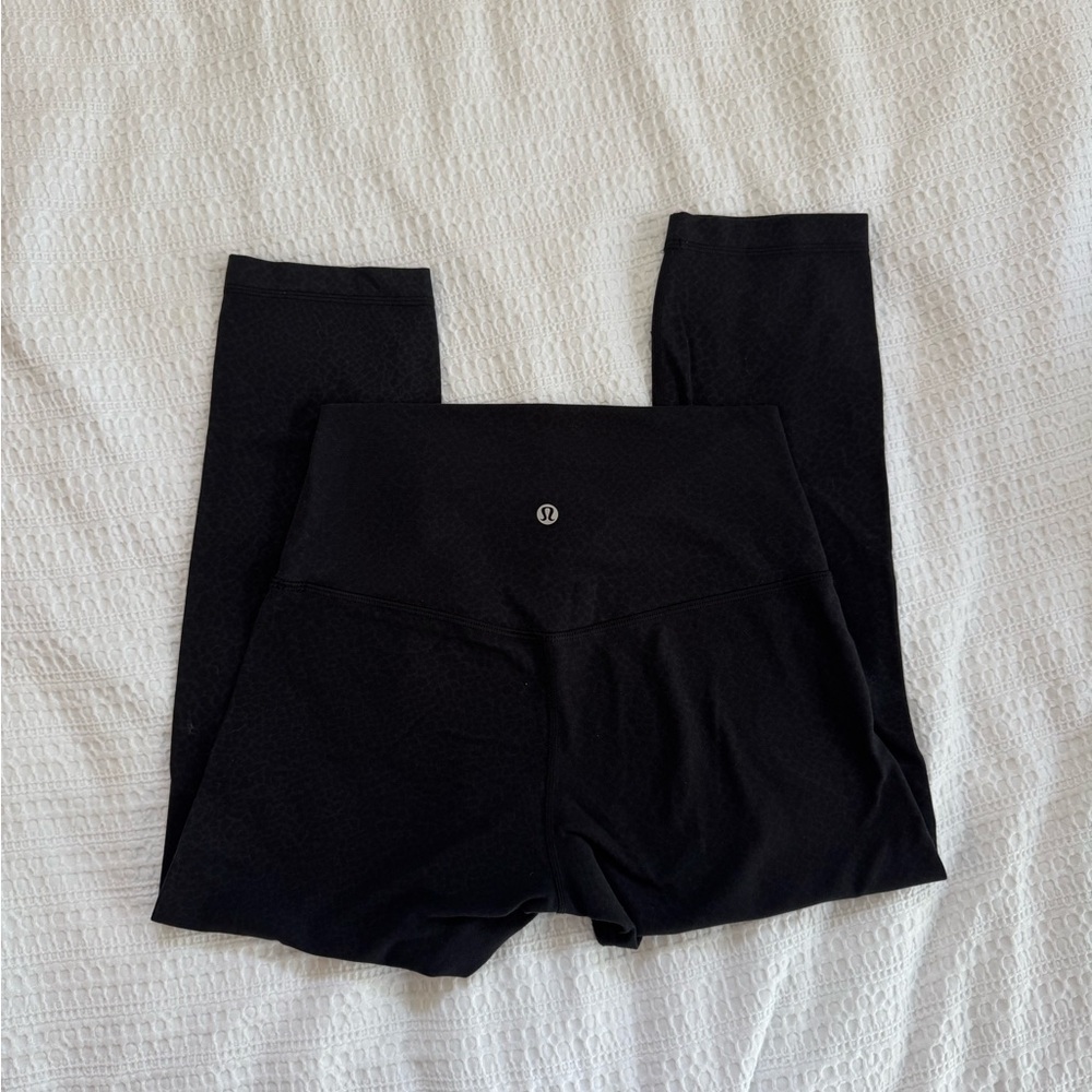 Lululemon Black High-Rise Leggings – Size 6